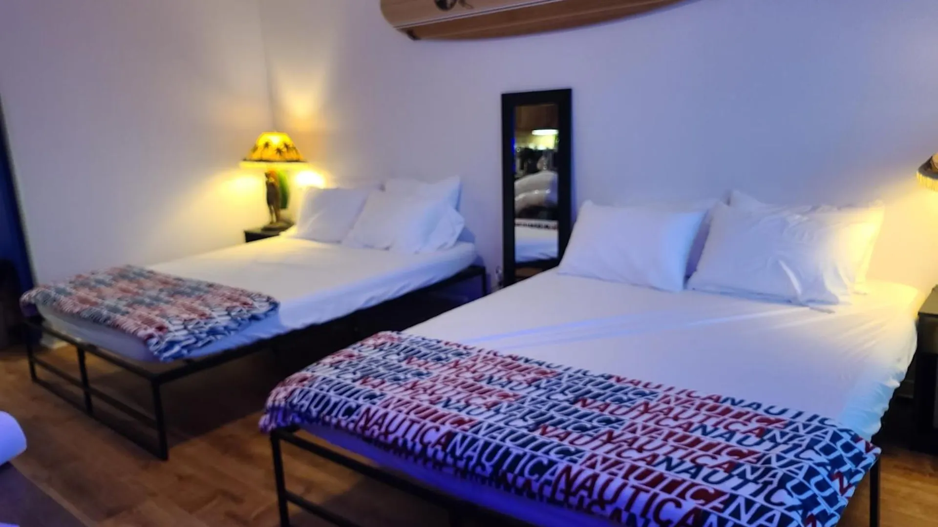 호텔 Private Owned Studio At Luana Hotel, Partial Ocean & City View, Flat Rate, No Resort Fee! 호놀룰루